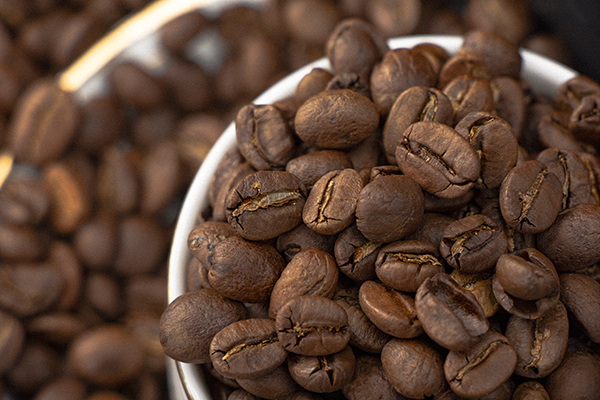 七彩之咖：游彩云之南，品七彩之咖，为您带来一杯源自彩云之南的好咖啡！