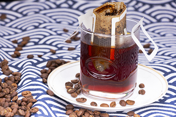 七彩之咖：游彩云之南，品七彩之咖，为您带来一杯源自彩云之南的好咖啡！